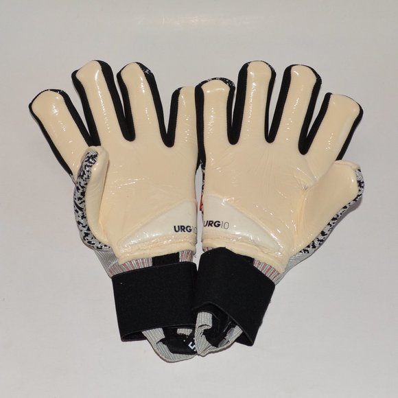 Adidas Predator Pro FS PC Soccer Gloves - Picture 2 of 3